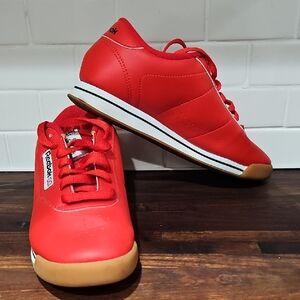 NWOT Reebok Tennis Shoe Y2K Red Sneakers Women Size 7 Activewear VINTAGE LOOK